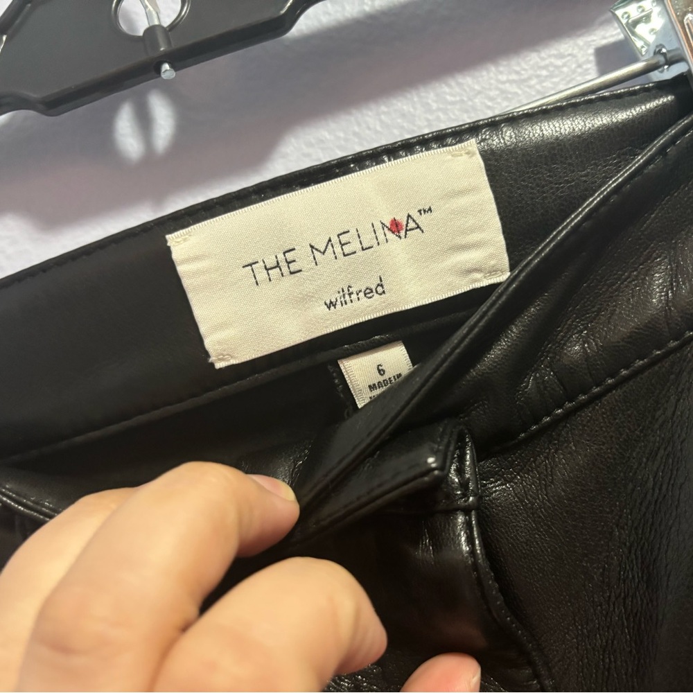 Aritzia Wilfred The Melina Black Leather Pants - Picture 3 of 4